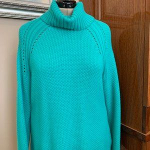 Talbots new never worn green tunic-length pull over sweater with small cowl neck